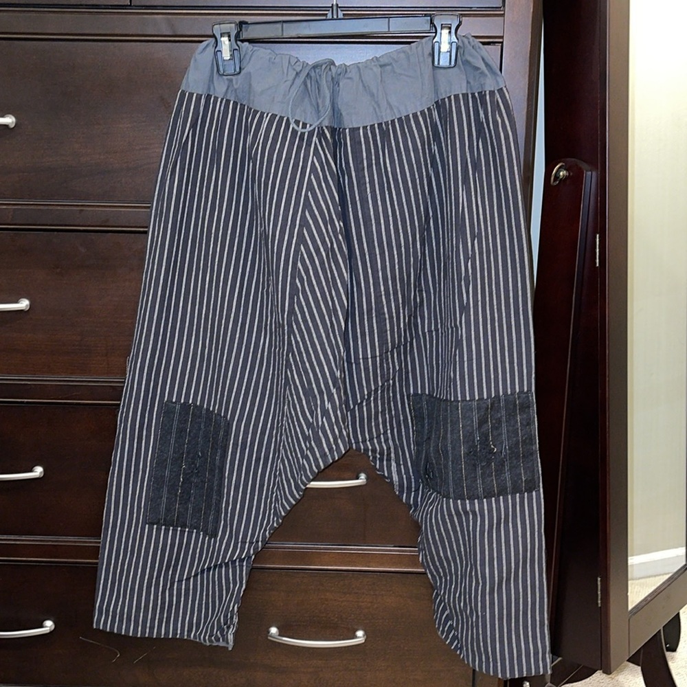 Magnolia Pearl Gentleman Stripe 093 drop crotch harem crop pant